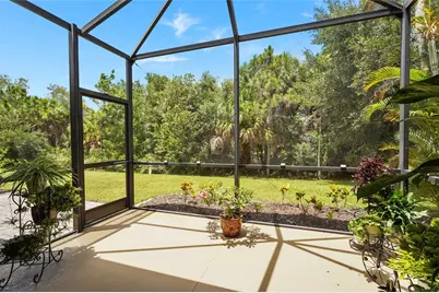 11417 Okaloosa Drive, Venice, FL 34293 - Photo 12