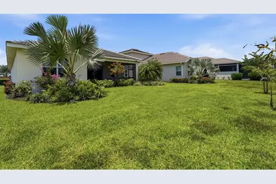 7857 Redonda Loop, Lakewood Ranch, FL 34202 - Photo 38