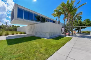 4316 Via Piedra Cir, Sarasota, FL 34233 - Photo 24