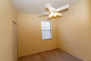 4316 Via Piedra Cir, Sarasota, FL 34233 - Photo 16