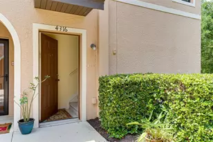 4316 Via Piedra Cir, Sarasota, FL 34233 - Photo 2