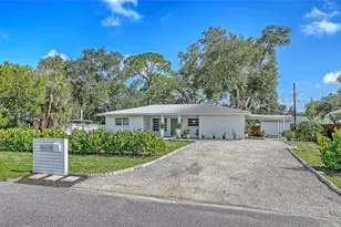 2719 Temple St, Sarasota, FL 34239 - Photo 42