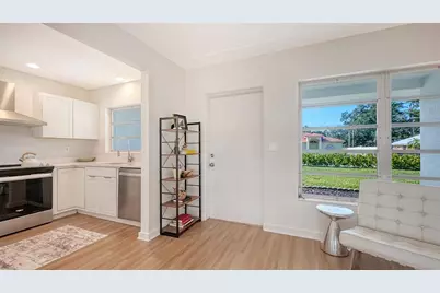 2719 Temple Street, Sarasota, FL 34239 - Photo 4
