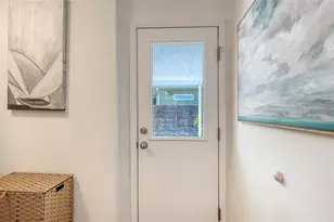 2719 Temple St, Sarasota, FL 34239 - Photo 32