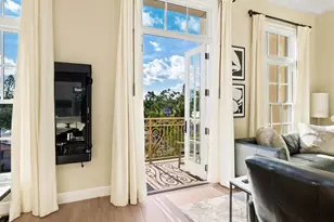 555 N Orange Ave, Sarasota, FL 34236 - Photo 2