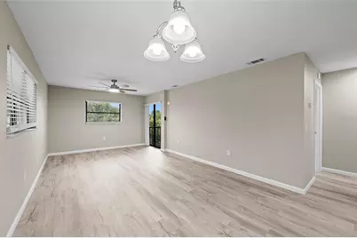 7217 Cloister Drive #203, Sarasota, FL 34231 - Photo 6