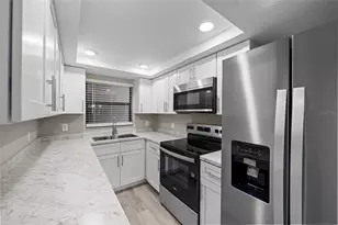 7217 Cloister Dr, Sarasota, FL 34231 - Photo 8