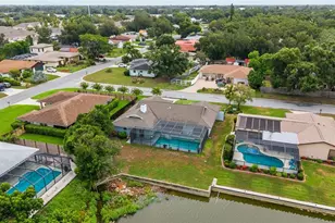 4308 Pasadena Cir, Sarasota, FL 34233 - Photo 42