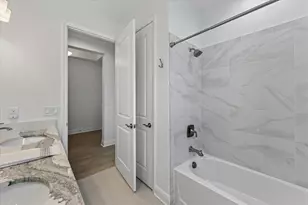 16929 Seraphic Trl, Bradenton, FL 34211 - Photo 30