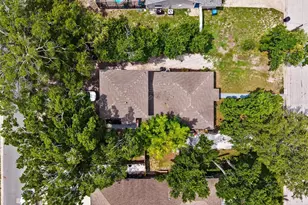4222 18th St N, Saint Petersburg, FL 33714 - Photo 44