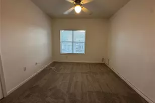 4802 51st Street W, Bradenton, FL 34210 - Photo 6