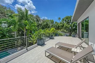543 Columbia Ct, Sarasota, FL 34236 - Photo 18