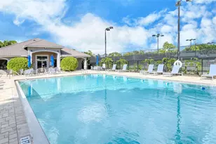 9320 Clubside Cir, Sarasota, FL 34238 - Photo 44