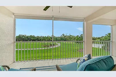 9320 Clubside Circle #2205, Sarasota, FL 34238 - Photo 4