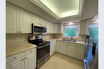 3625 Longmeadow #40, Sarasota, FL 34235 - Photo 10