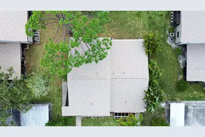 5677 Summer Side Lane #31B, Sarasota, FL 34231 - Photo 4