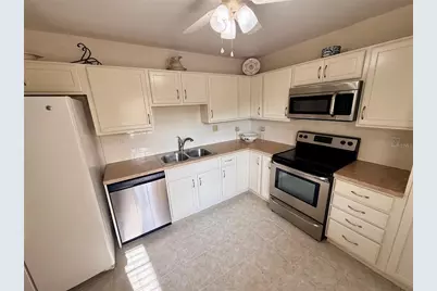 7880 Palm Aire Lane #203, Sarasota, FL 34243 - Photo 6