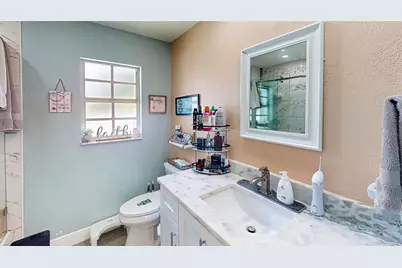 303 29th Street E, Palmetto, FL 34221 - Photo 20