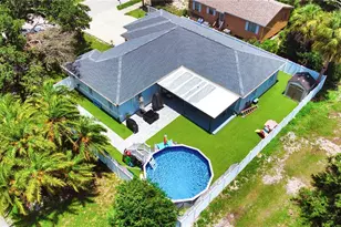 303 29th St E, Palmetto, FL 34221 - Photo 38