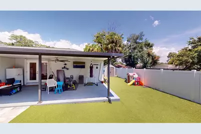 303 29th Street E, Palmetto, FL 34221 - Photo 26