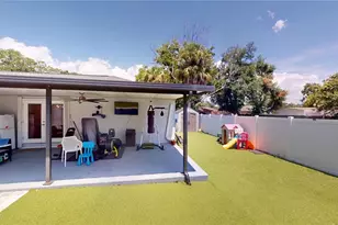 303 29th St E, Palmetto, FL 34221 - Photo 26