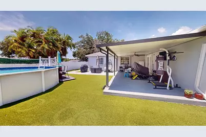 303 29th Street E, Palmetto, FL 34221 - Photo 28
