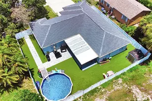 303 29th St E, Palmetto, FL 34221 - Photo 34