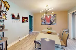 303 29th St E, Palmetto, FL 34221 - Photo 10