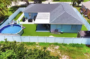 303 29th St E, Palmetto, FL 34221 - Photo 36