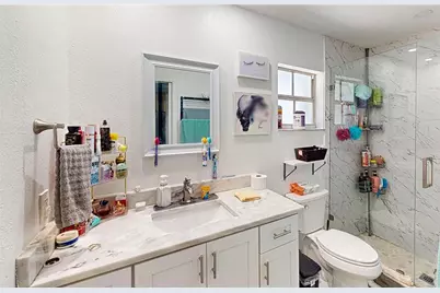303 29th Street E, Palmetto, FL 34221 - Photo 16