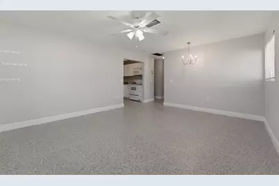 4517 103rd Street Court W, Bradenton, FL 34210 - Photo 6
