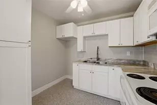 4517 103rd St Ct W, Bradenton, FL 34210 - Photo 10