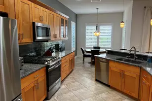 12051 Thornhill Ct, Lakewood Ranch, FL 34202 - Photo 16