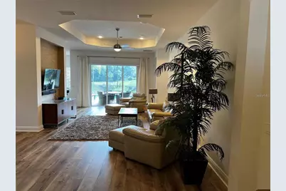 12051 Thornhill Court, Lakewood Ranch, FL 34202 - Photo 6