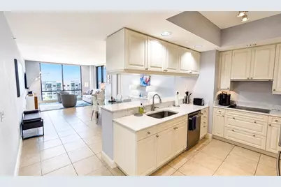 50 Central Avenue #11A, Sarasota, FL 34236 - Photo 6