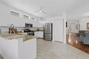 12630 Rockrose Glen, Lakewood Ranch, FL 34202 - Photo 6