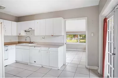 3917 Royal Palm Avenue, Sarasota, FL 34234 - Photo 10