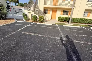 16340 Dublin Cir, Fort Myers, FL 33908 - Photo 52