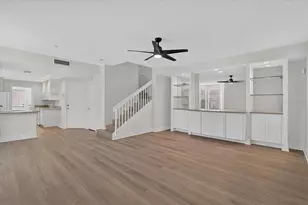 5975 Giardino Ln, Sarasota, FL 34232 - Photo 2