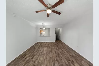 5701 Bentgrass Drive #18-207, Sarasota, FL 34235 - Photo 4