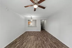 5701 Bentgrass Dr, Sarasota, FL 34235 - Photo 4