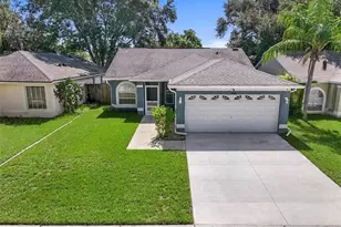13616 Laraway Dr, Riverview, FL 33579 - Photo 2