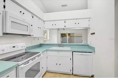 13616 Laraway Drive, Riverview, FL 33579 - Photo 6