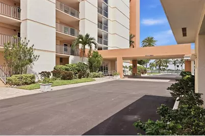 4401 Gulf Of Mexico Drive #907, Longboat Key, FL 34228 - Photo 2