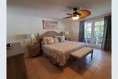 2745 Cardwell Way, Sarasota, FL 34231 - Photo 8