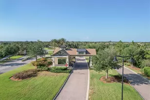 16932 Pelham Pl, Lakewood Ranch, FL 34202 - Photo 36