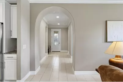 16932 Pelham Place, Lakewood Ranch, FL 34202 - Photo 6