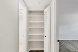 5800 Hollywood Blvd, Sarasota, FL 34231 - Photo 22