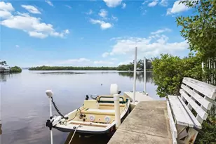 1909 Buccaneer Dr, Sarasota, FL 34231 - Photo 28