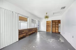 1909 Buccaneer Dr, Sarasota, FL 34231 - Photo 20
